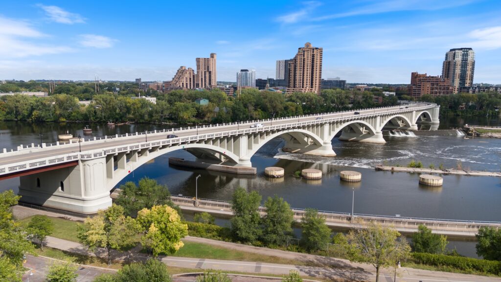 Third Avenue Bridge