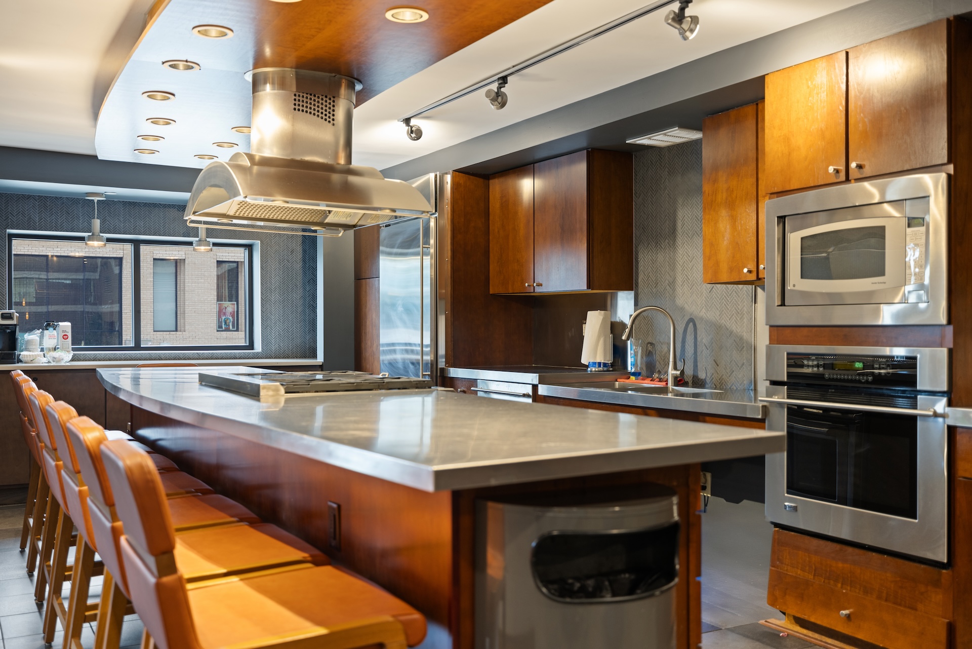 Kitchen in Lobby Social Room
