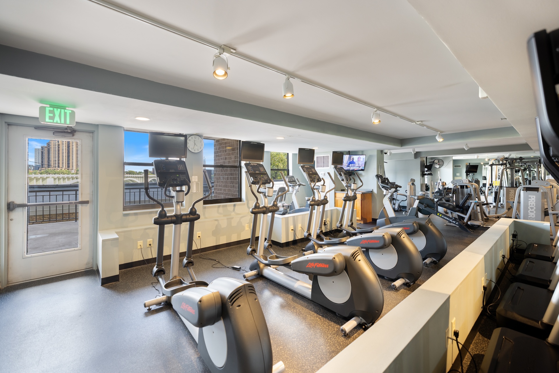 Fitness Center cardio equipment